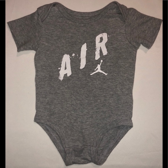 Jordan Onesie 9-12M - Picture 1 of 2